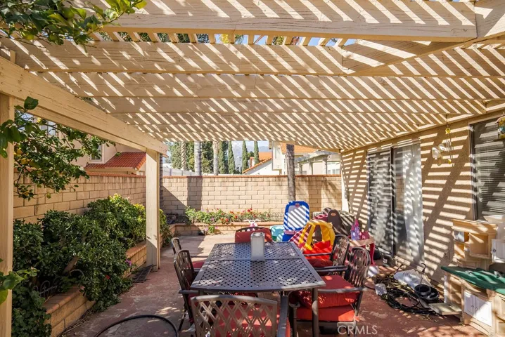 7526 Honeysuckle Street, Fontana, California 92336