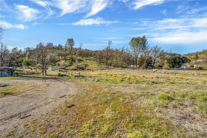 19724 Hartmann Road, Hidden Valley Lake, California 95467