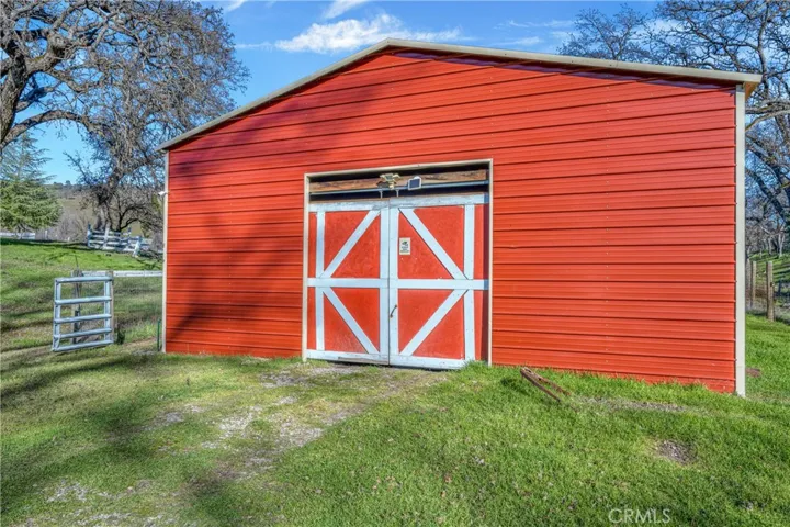 19724 Hartmann Road, Hidden Valley Lake, California 95467