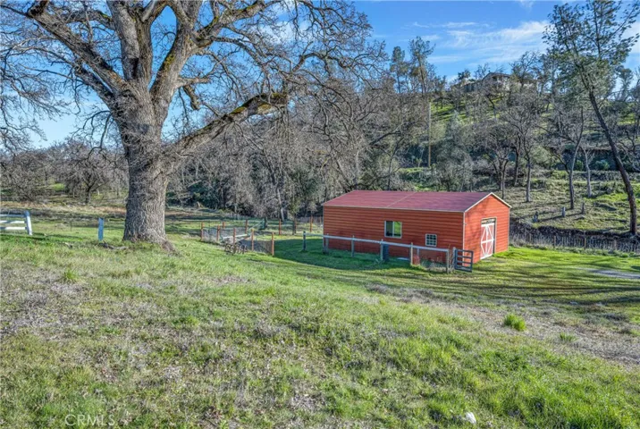 19724 Hartmann Road, Hidden Valley Lake, California 95467