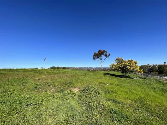 127 Walnut Hills Dr, San Marcos, California 92078