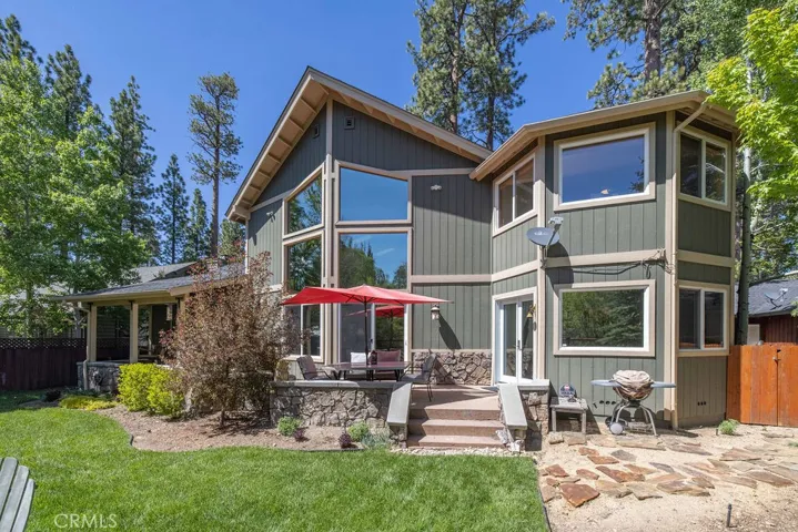 174 Meadow View Drive, Big Bear Lake, California 92315