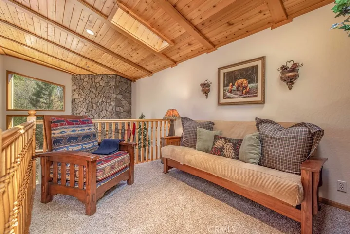 174 Meadow View Drive, Big Bear Lake, California 92315