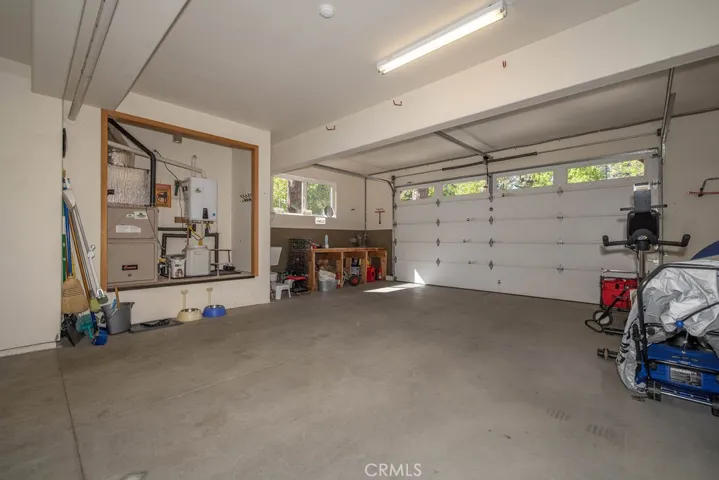 174 Meadow View Drive, Big Bear Lake, California 92315
