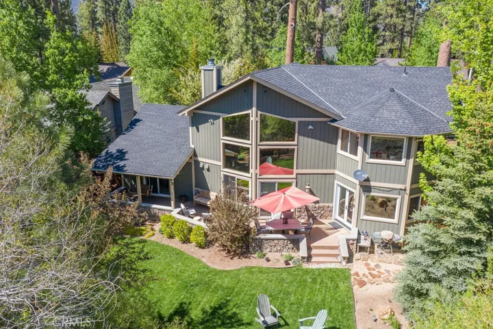 174 Meadow View Drive, Big Bear Lake, California 92315