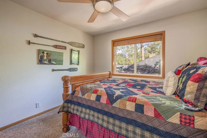 174 Meadow View Drive, Big Bear Lake, California 92315
