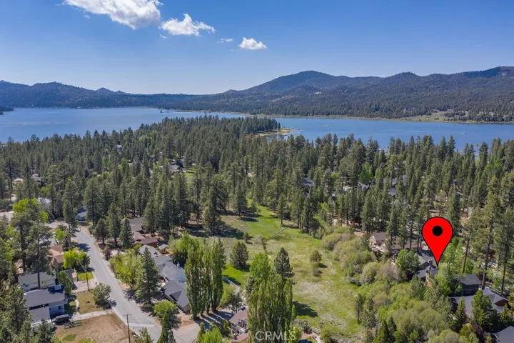 174 Meadow View Drive, Big Bear Lake, California 92315