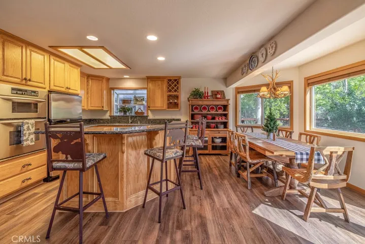 174 Meadow View Drive, Big Bear Lake, California 92315