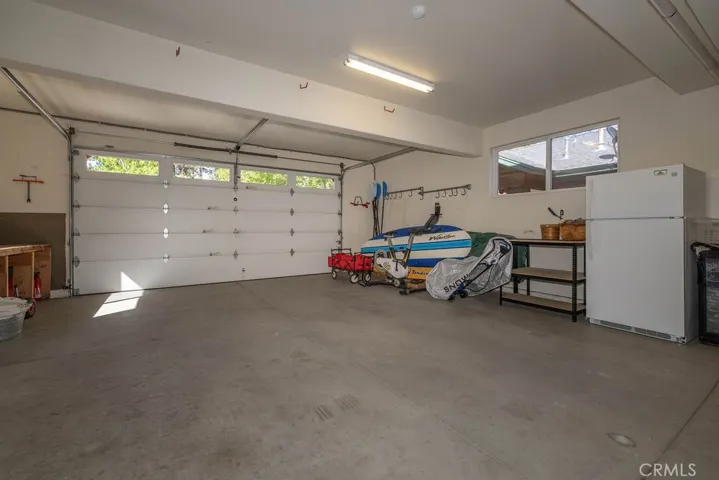 174 Meadow View Drive, Big Bear Lake, California 92315