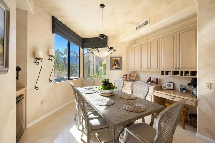 40-web-or-mls-JV_Cherry_0123_040