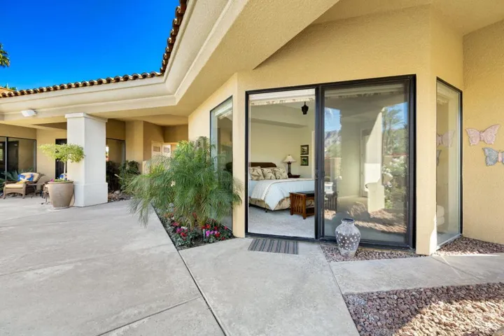 59-web-or-mls-JV_Cherry_0123_059