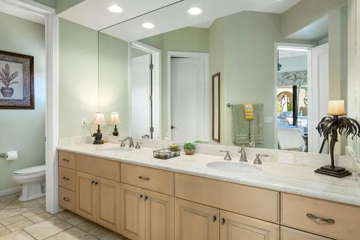 62-web-or-mls-JV_Cherry_0123_062