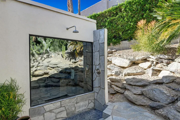 OUTDOOR SHOWER MLS