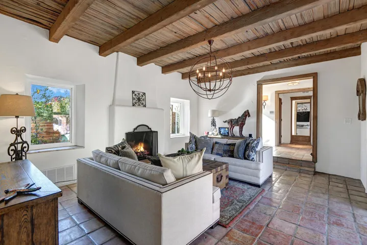 LIVING REVERSE ANGLED TO ENTRY HALL MLS