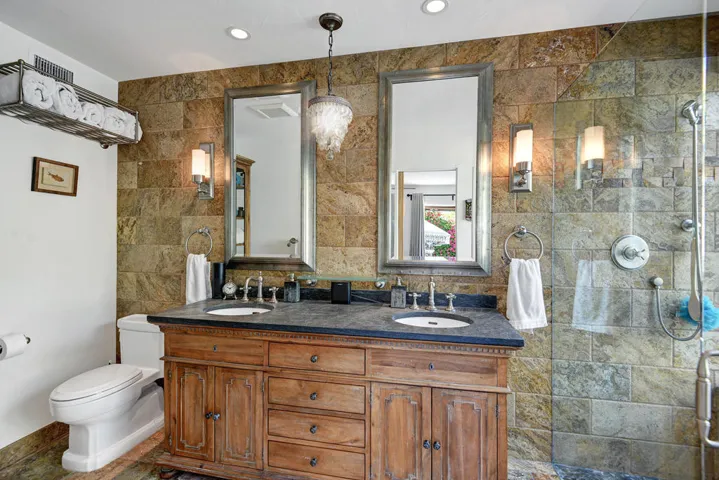 PRIMARY BATHROOM MLS