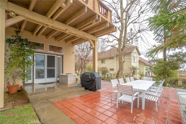 9077 Reales Street, Alta Loma, California 91737