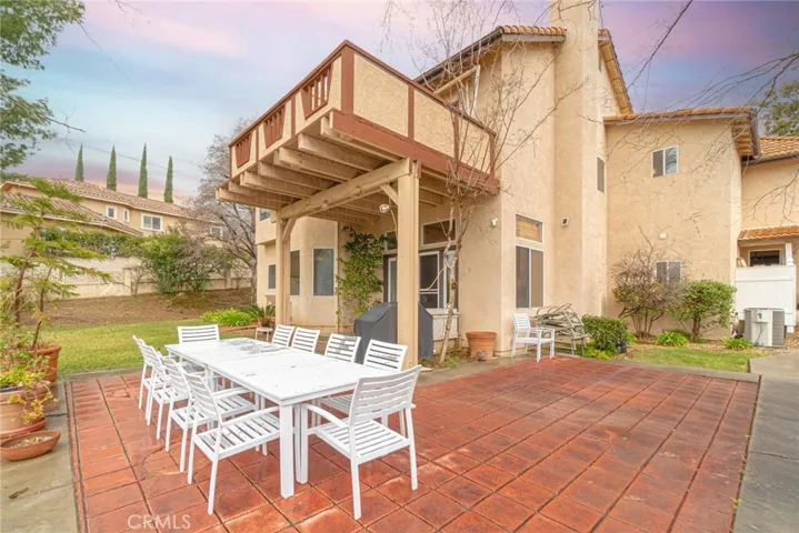 9077 Reales Street, Alta Loma, California 91737