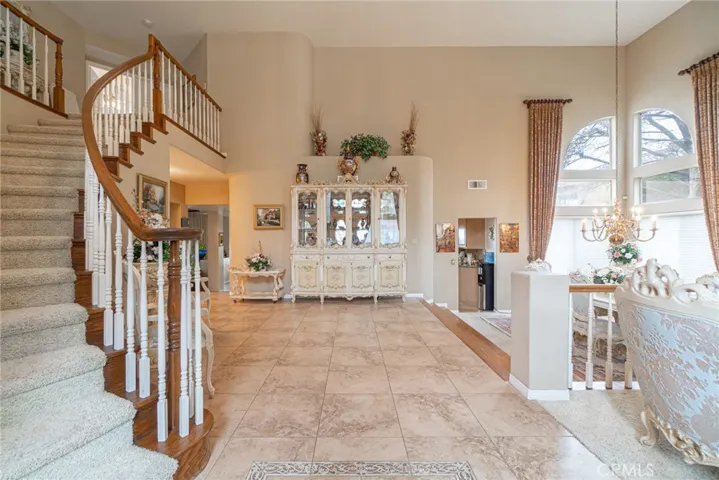 9077 Reales Street, Alta Loma, California 91737