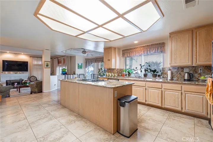 9077 Reales Street, Alta Loma, California 91737