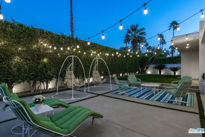 2336 S Caliente Drive, Palm Springs, California 92264
