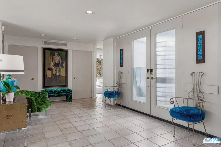 2336 S Caliente Drive, Palm Springs, California 92264