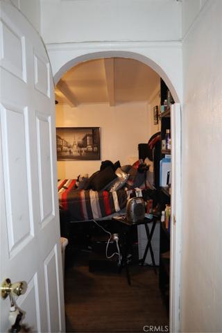 Front house room 3