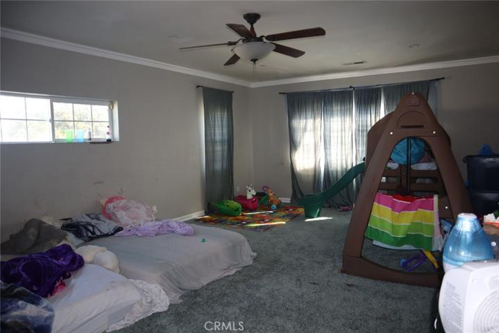 Second unit Masterbedroom