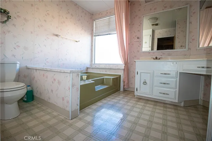 126 Brawley Avenue, Thermal, California 92274