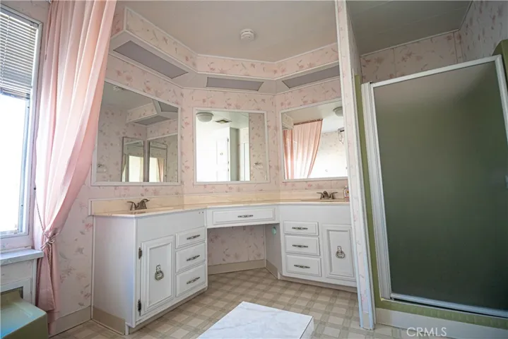126 Brawley Avenue, Thermal, California 92274