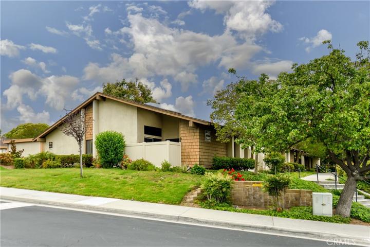 15921 Alta Vista