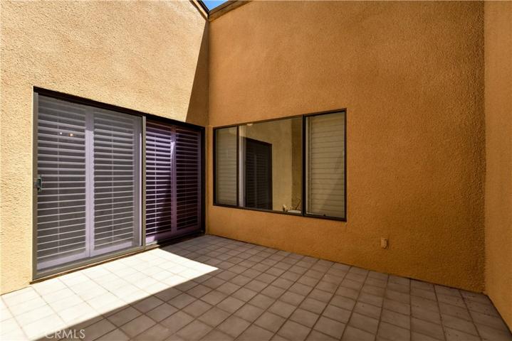 15921 Alta Vista Drive Unit 701C, La Mirada, California 90638