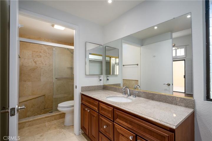 15921 Alta Vista Drive Unit 701C, La Mirada, California 90638