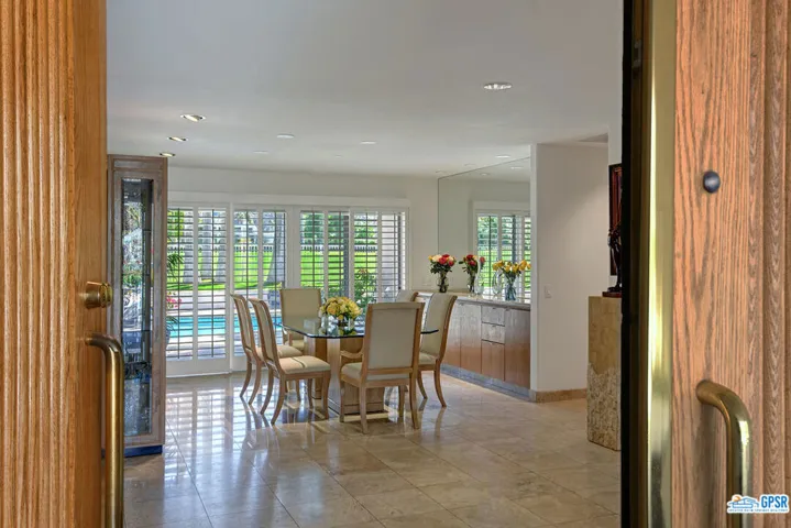 2560 S Camino Real, Palm Springs, California 92264