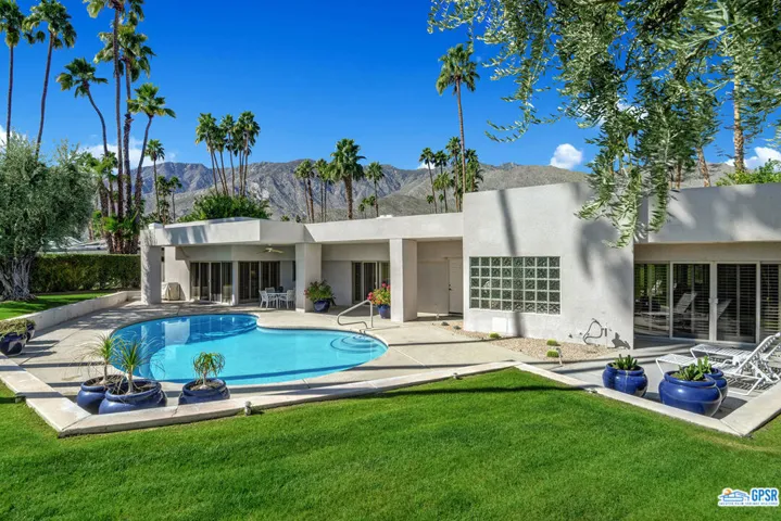 2560 S Camino Real, Palm Springs, California 92264
