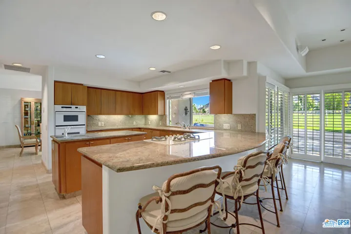 2560 S Camino Real, Palm Springs, California 92264