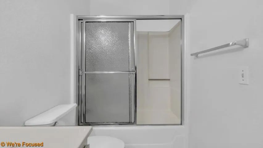 Vallejo P Bath 2
