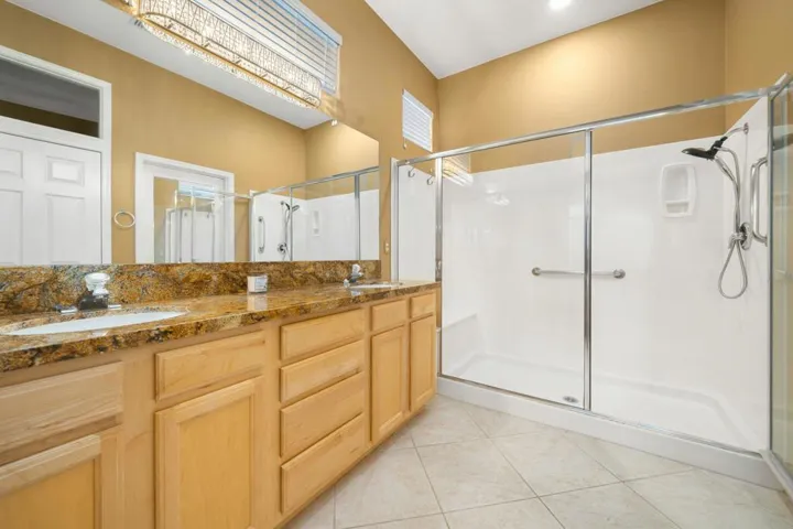 45-web-or-mls-JLRosemont_2023_045