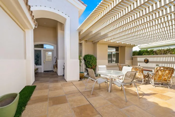 15-web-or-mls-JLRosemont_2023_015
