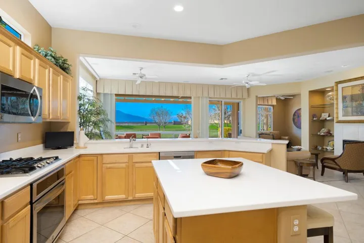 31-web-or-mls-JLRosemont_2023_031