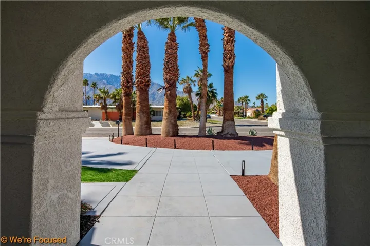 2800 N Farrell Drive, Palm Springs, California 92262