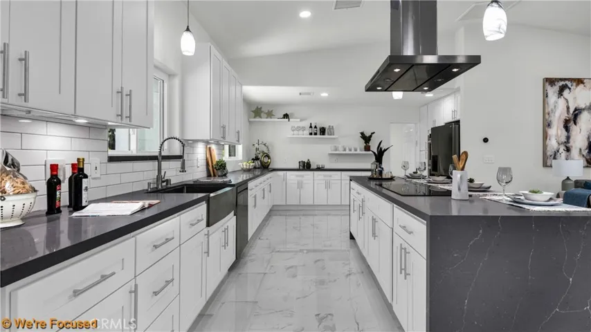 2800 N Farrell Drive, Palm Springs, California 92262