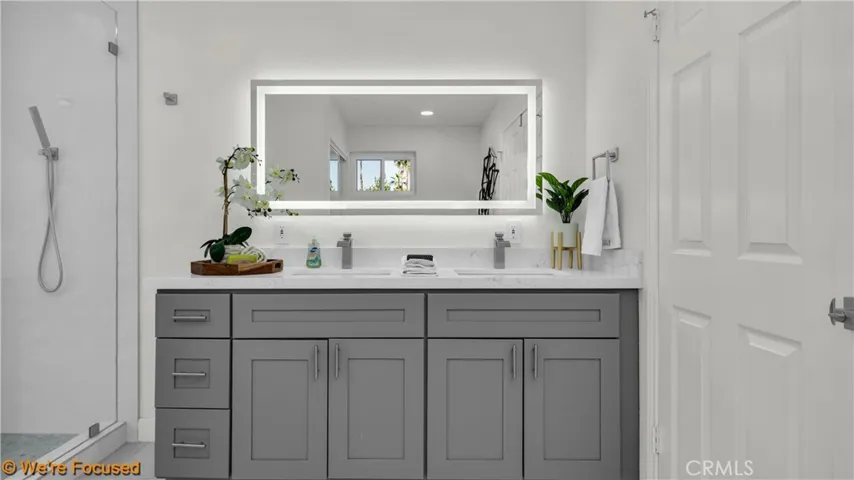 2800 N Farrell Drive, Palm Springs, California 92262