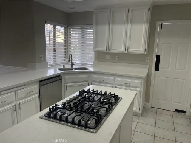 7465 Doheny Court, Fontana, California 92336