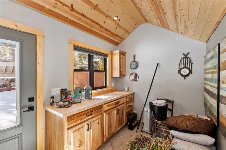738 Golden West Drive, Big Bear Lake, California 92315