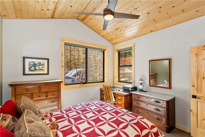 738 Golden West Drive, Big Bear Lake, California 92315