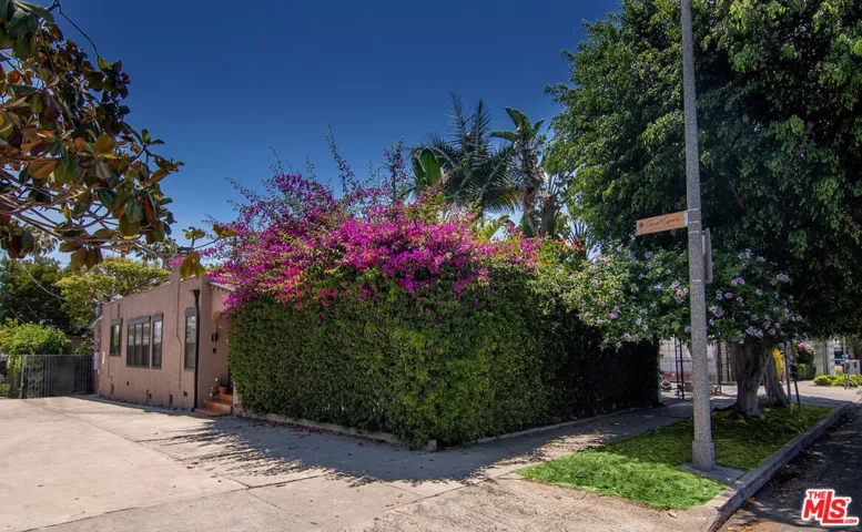 1518 N Stanley Avenue, Los Angeles, California 90046