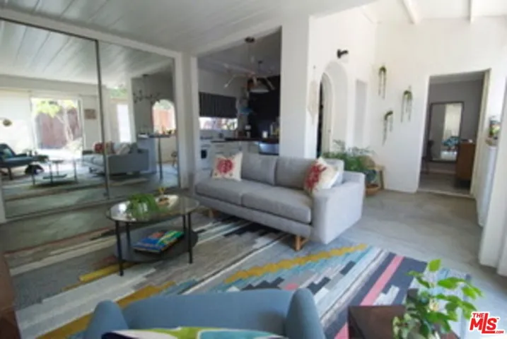 1518 N Stanley Avenue, Los Angeles, California 90046
