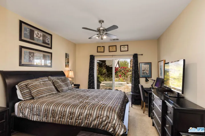 1210 Palmas, Palm Springs, California 92262