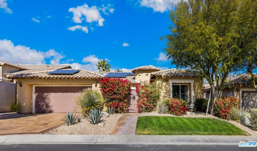 1210 Palmas, Palm Springs, California 92262