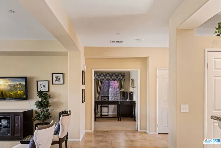 1210 Palmas, Palm Springs, California 92262